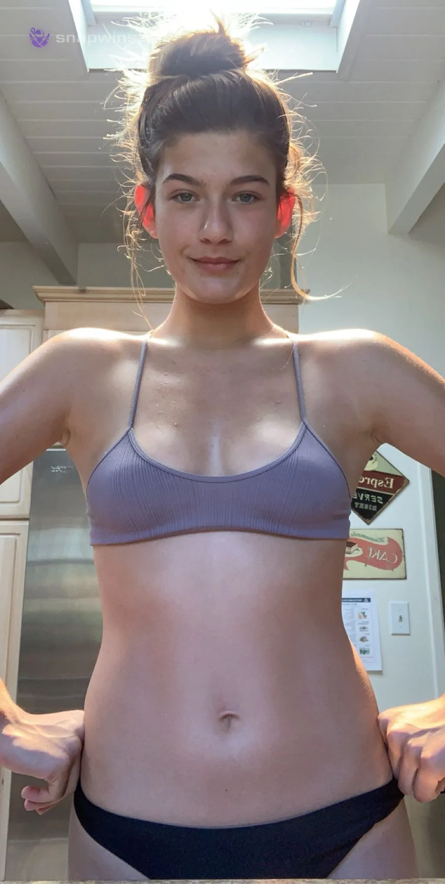 India Knox Kelly